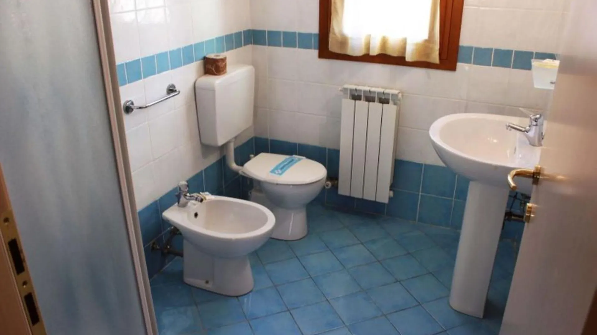Adorable Flat With Attic In Residence روزابينيتا إيطاليا
